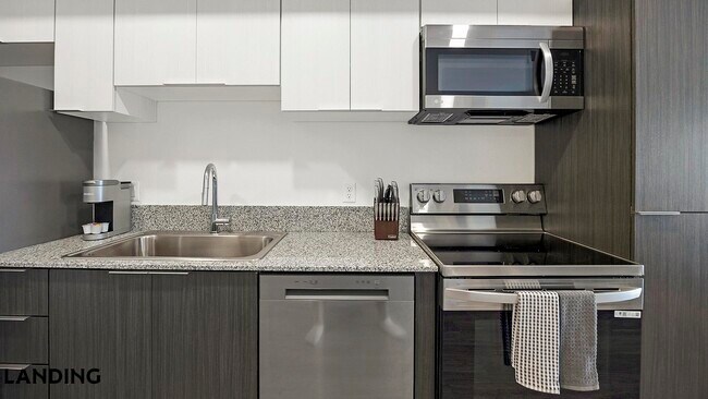 9275 N 29th Ave Unit 4014