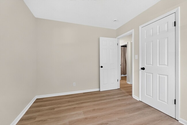 2491 Brocton Ct