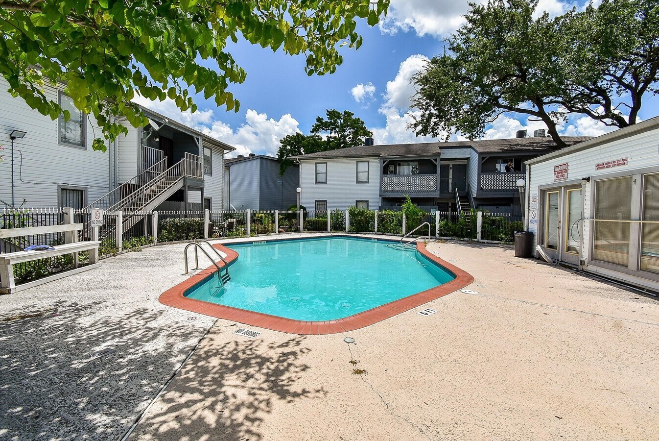 Photo - 7200 Clarewood Dr