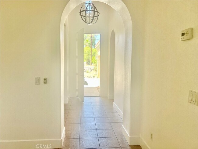 Photo - 77184 California Dr