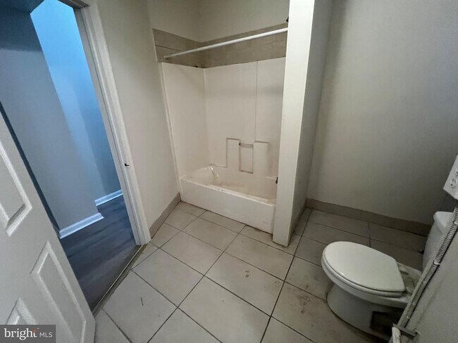 Photo - 1709 W Montgomery Ave Unit 1