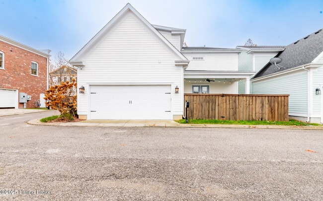 Photo - 9413 Civic Way