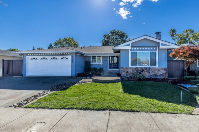 Building Photo - 6538 Inglewood Dr