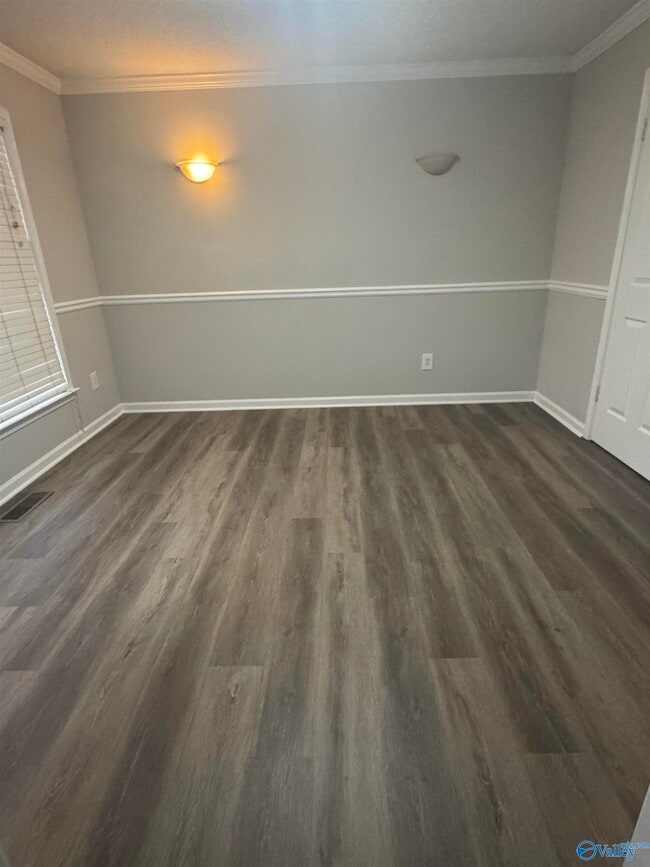 Photo - 215 Pops Corner