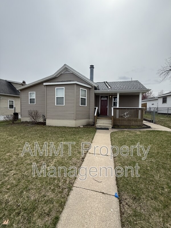 Photo - 3149 Grove Ct SE