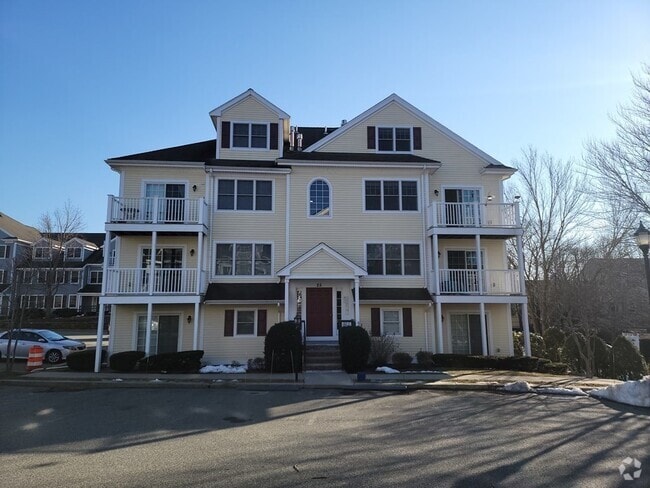 Building Photo - 25 Maple St Rental