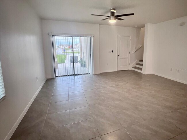 Photo - 1719 Walnut Crk Dr