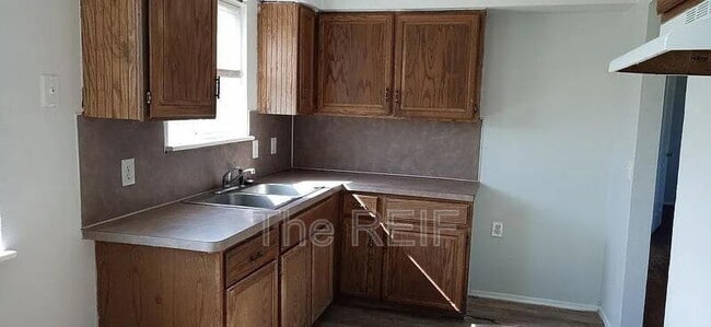 Photo - 6203 Hilton Ln