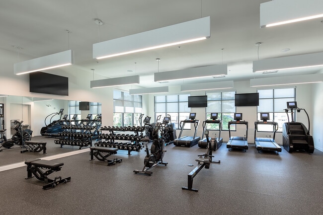 Fitness Center - Park Monroe