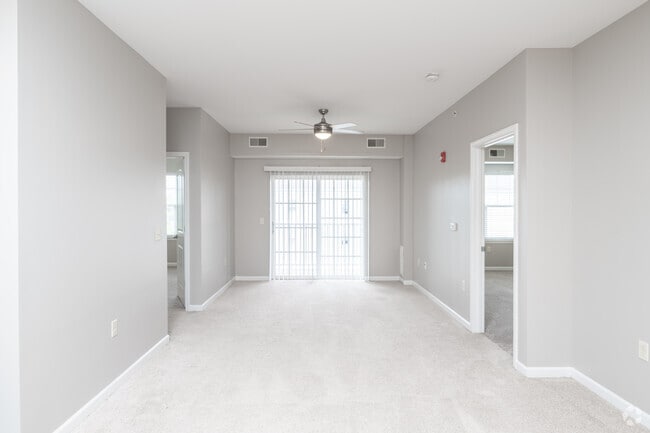 Interior Photo - Muir Lake Rental