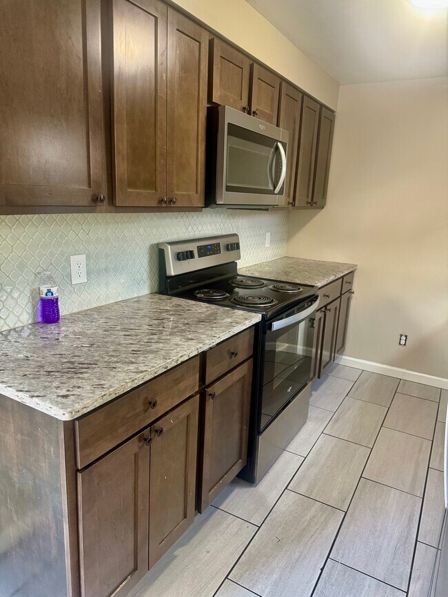 Photo - 56 Hyacinth St