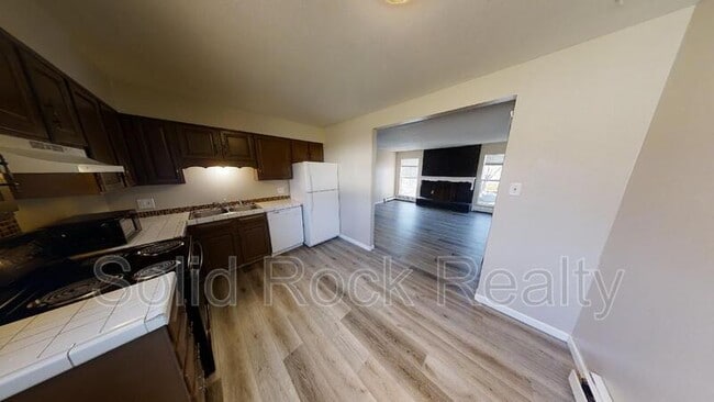 Photo - 357 Gahart Dr Unit 4