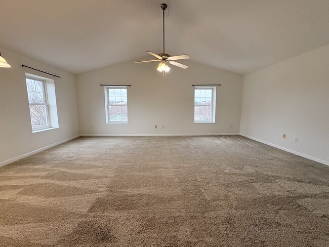 Photo - 24 Rosette Ln