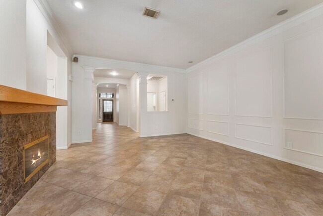 Photo - 55 N Crossed Birch Pl