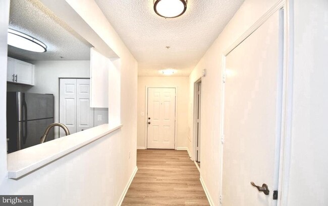 Building Photo - 12901 Churchill Ridge Cir Unit 1