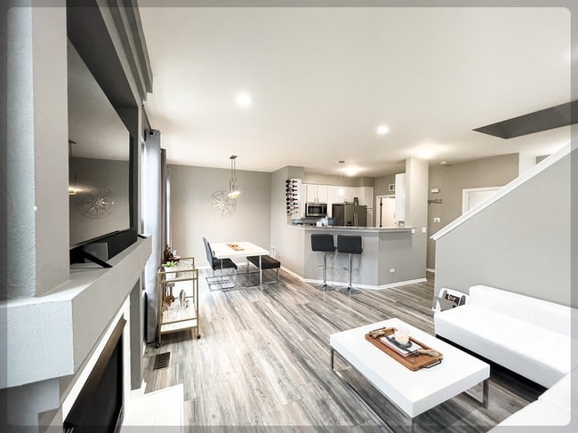 Photo - 244 S Oak Creek Ln