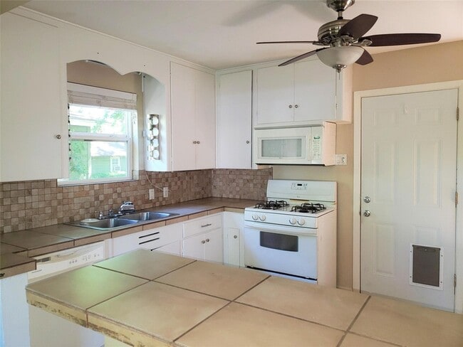 Photo - 4603 Jinx Ave