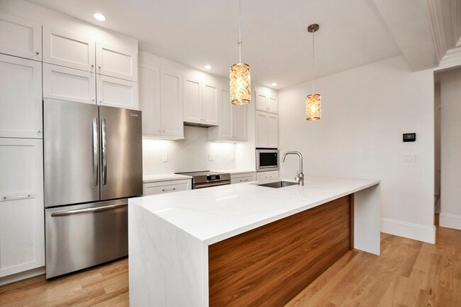 Photo - 30 E Main St Unit 2