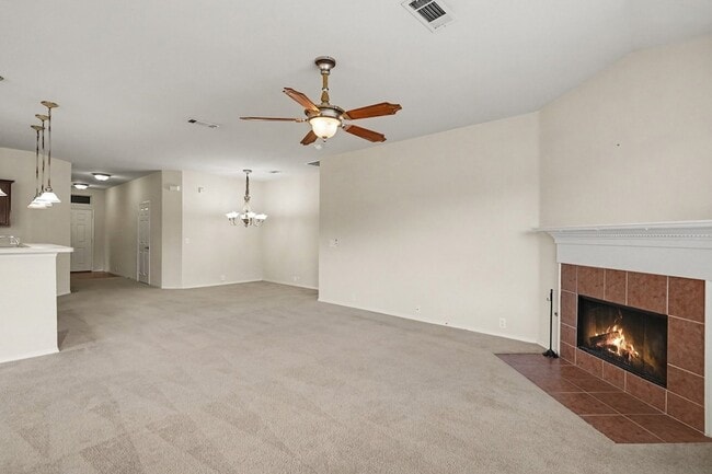 1327 Primrose Dr