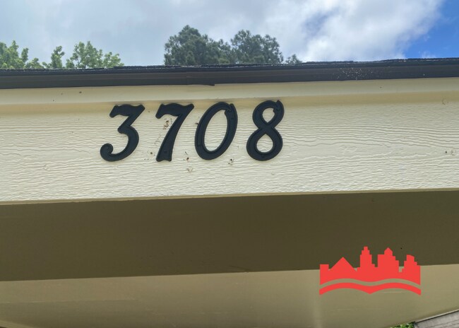 Photo - 3708 St Elmo Ave