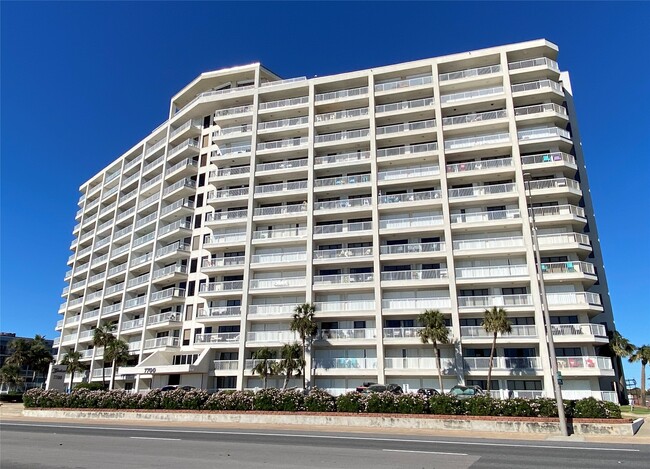 Photo - 7700 Seawall Blvd