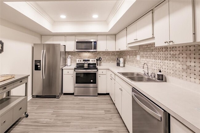 Photo - 1055 W Peppertree Dr Unidad 302AA