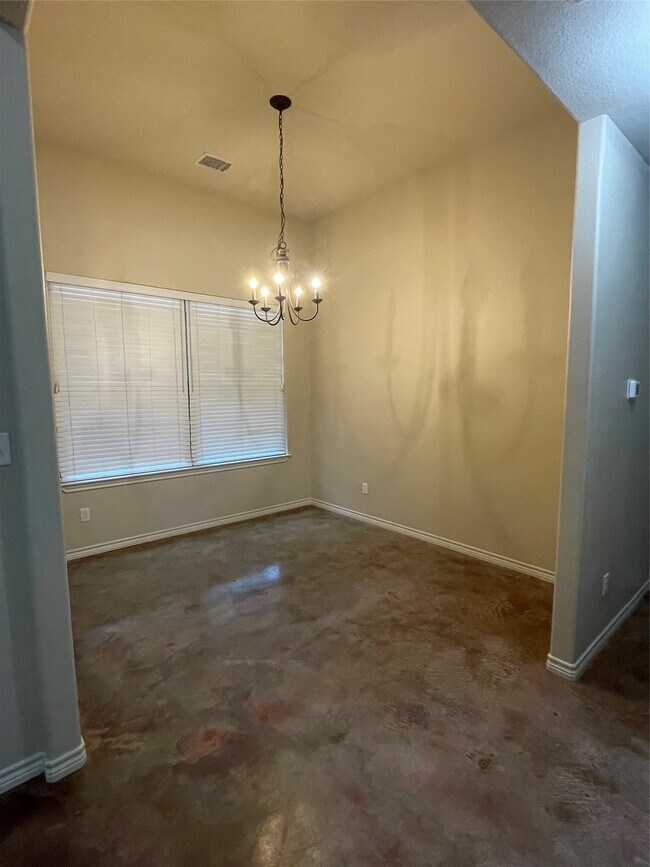 Photo - 230 Hollywood Dr