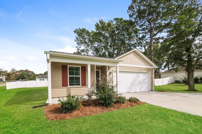 Photo - 2150 Bayview Dr SW