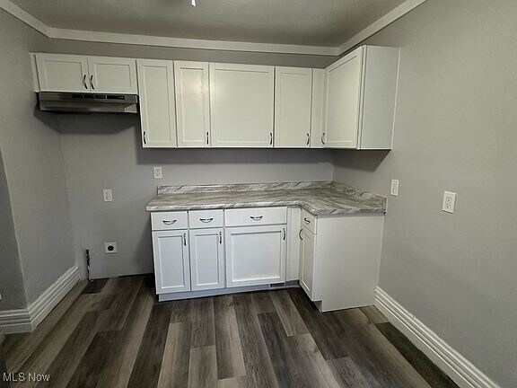 Photo - 220 Lake Ave Unit up