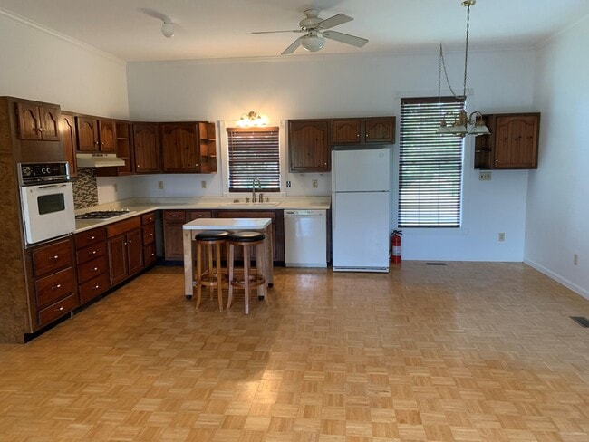 Photo - 1593 Leesburg Pike