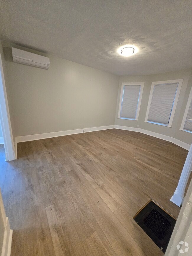 Building Photo - 4 Woodville Ter Unit 1 Rental