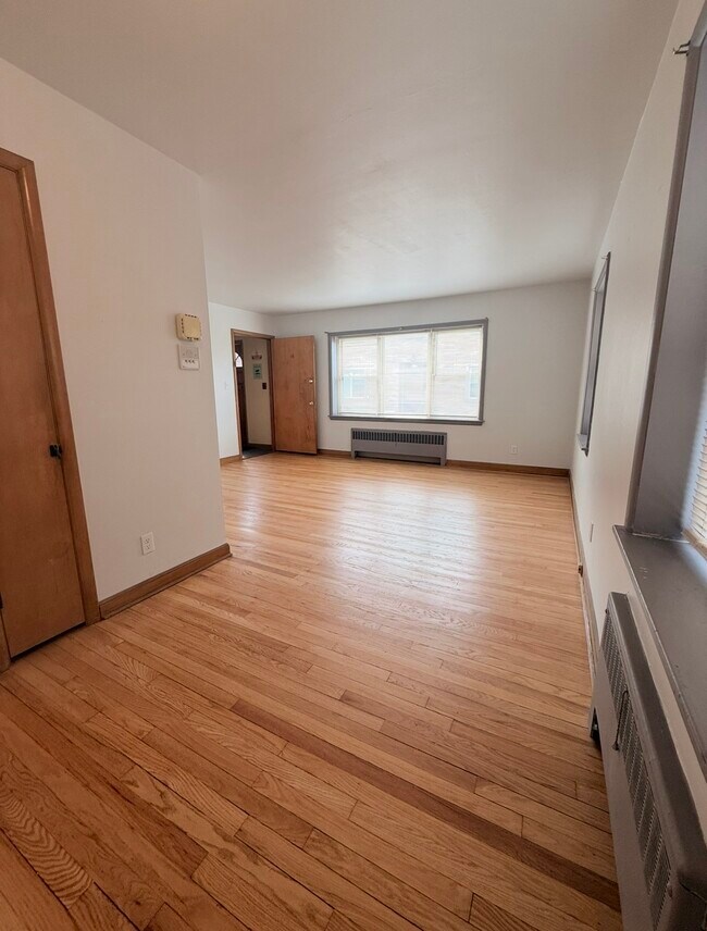 Photo - 4006 N Farwell Ave Unit 16