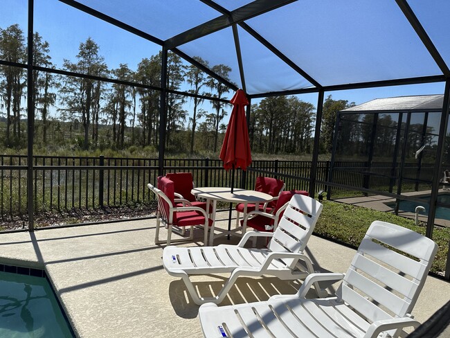 Photo - 515 Sunset View Dr