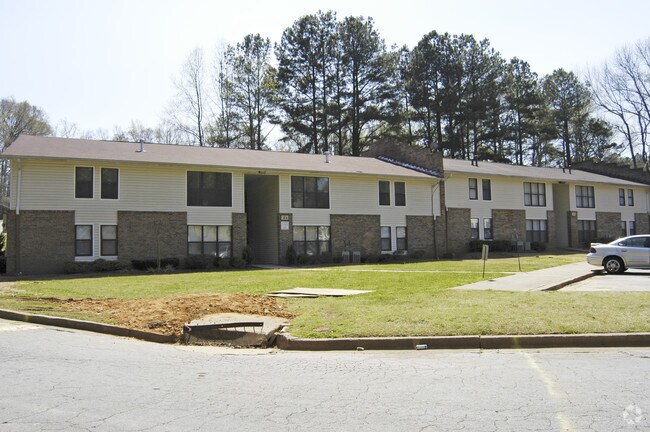 Photo - Oak Forest Apartments