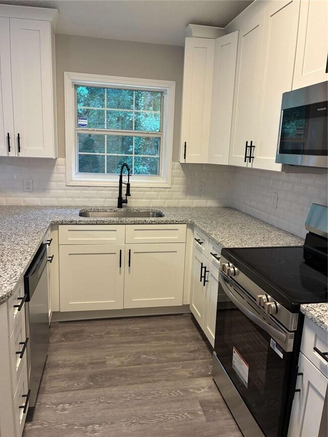 Photo - 40 Wynfield Dr