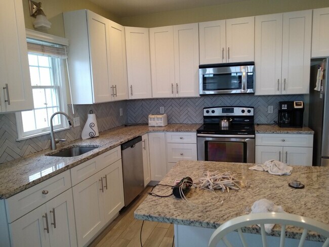 KITCHEN - 3521 Haven Ave Unit 1ST FLOOR