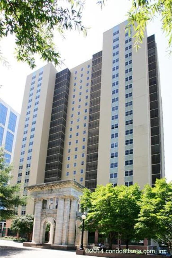 Building Photo - Furnished Move-In Ready Downtown 1br/1ba A... Rental