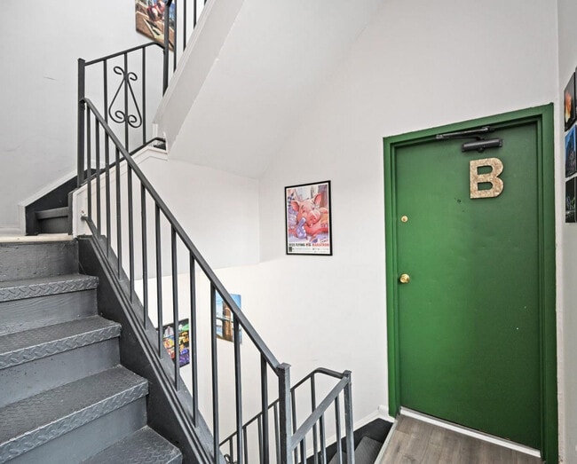 118 E Liberty St Unit B
