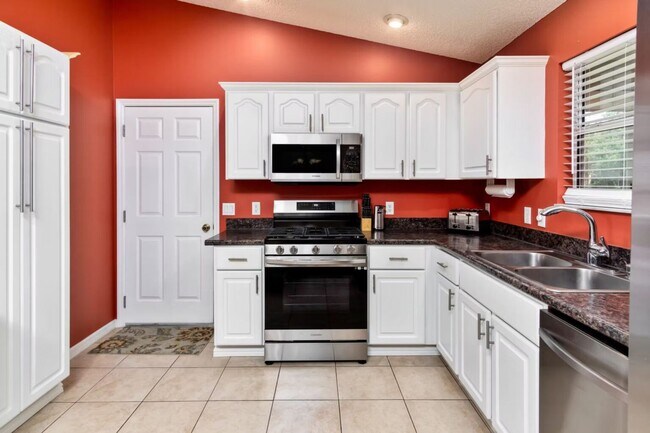 Photo - M1317 Murrells Inlet (VCSC/M10) Unit -