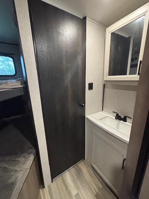 Photo - 1825 Linhart Ave