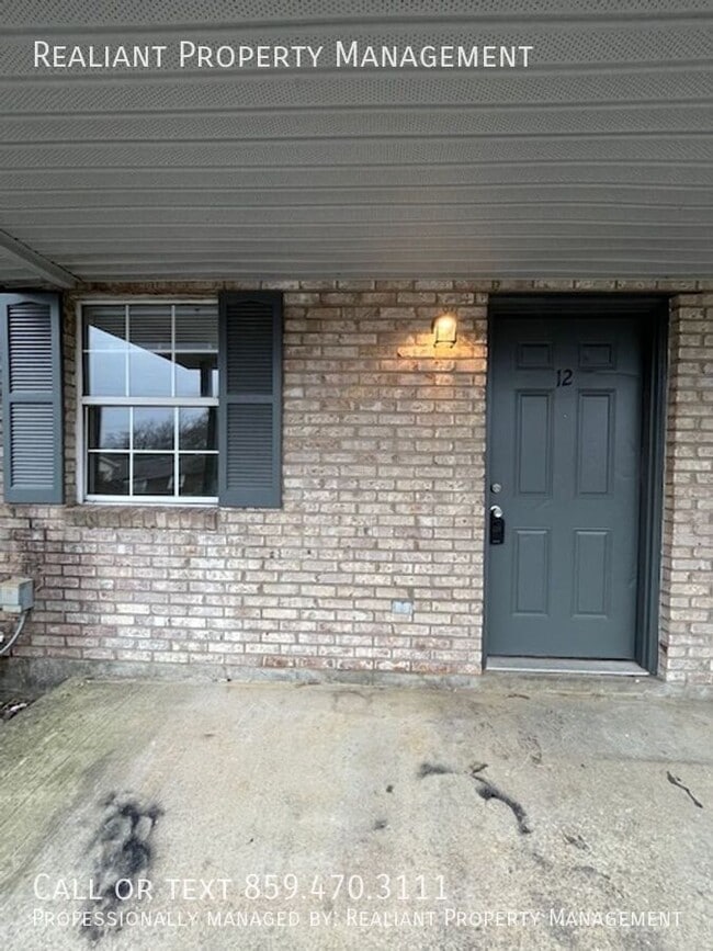 Building Photo - 31 Hurley St Unit 12