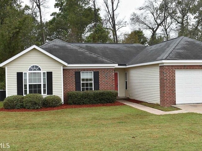 Building Photo - 5028 Scotch Pine Ave Rental