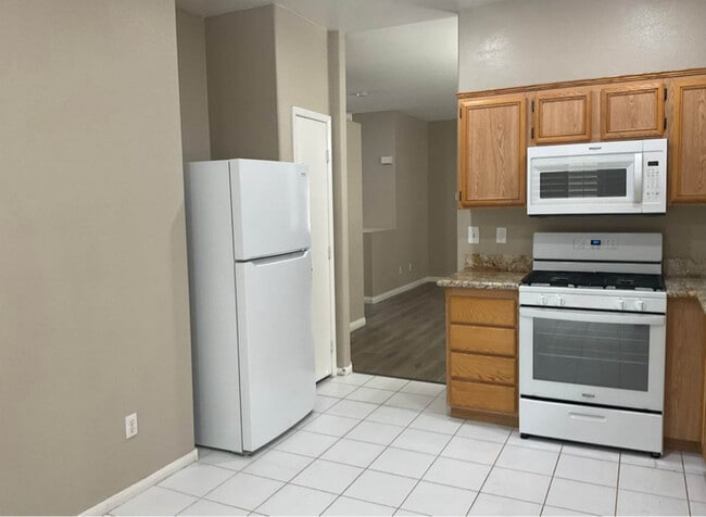 Photo - 5952 Hickory Nut Ave