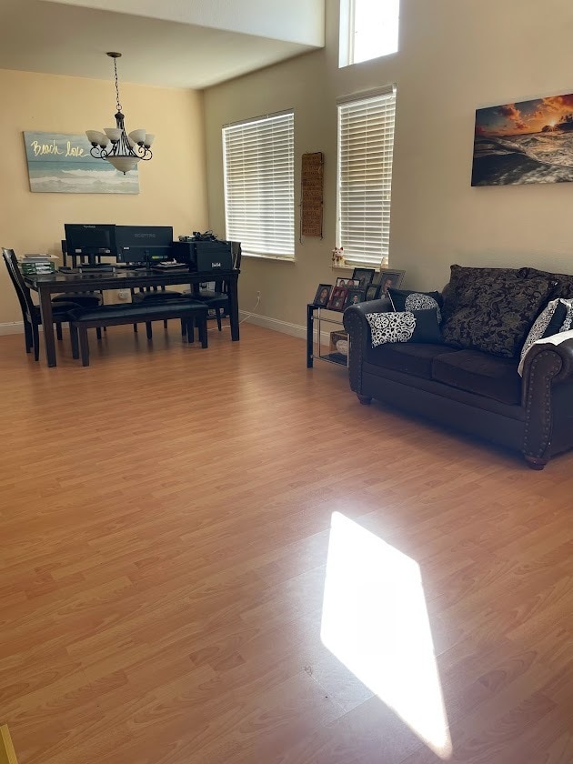 Photo - 1402 Parkington Ln