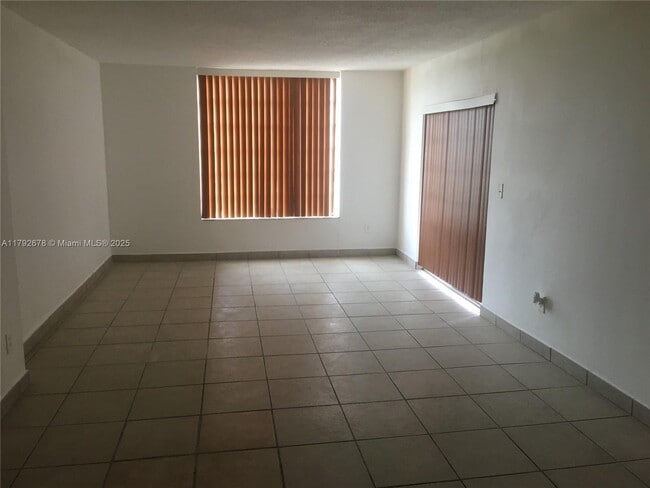 Photo - 13455 NE 10th Ave Unit 206