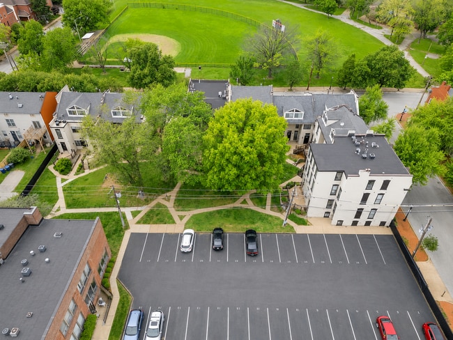 1500 Menard Apartments