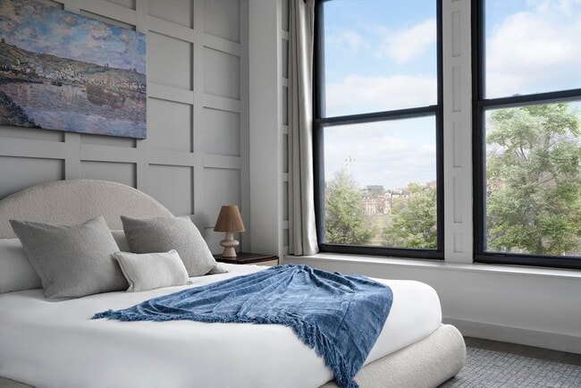 Photo - 132 Boylston St Unit 4