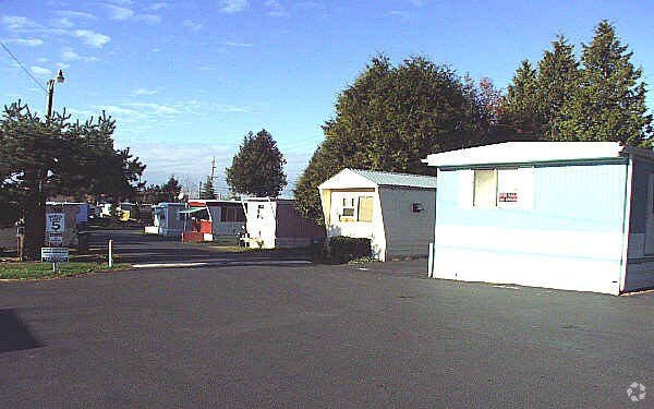 Photo - Cedar Shade Mobile Home Park