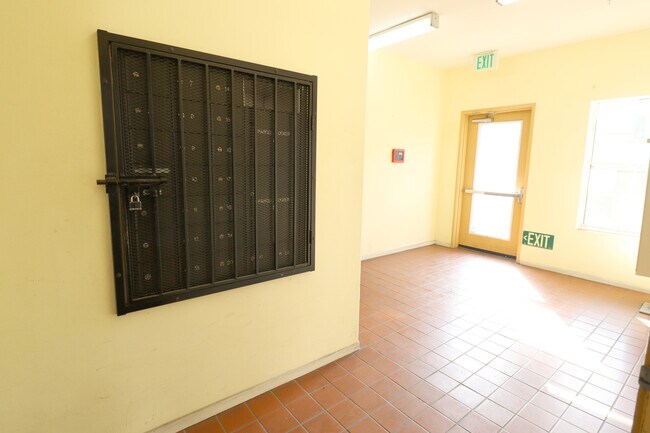 Photo - Cambridge Heights