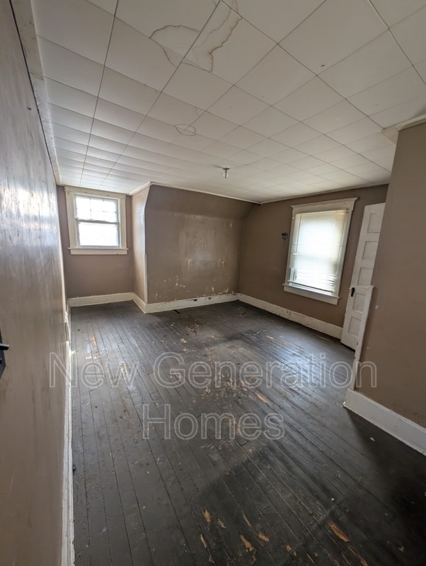 Photo - 1603 NE Glendale Ave